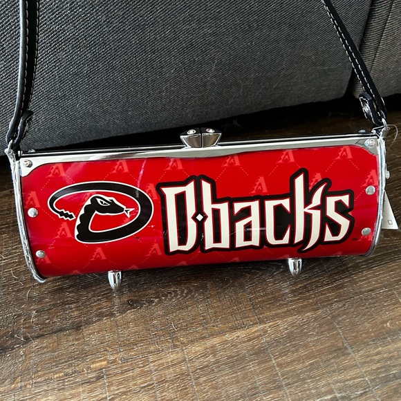 Little Earth Arizona Diamondbacks MLB (2008) metal purse/ handbag - Picture 12 of 13